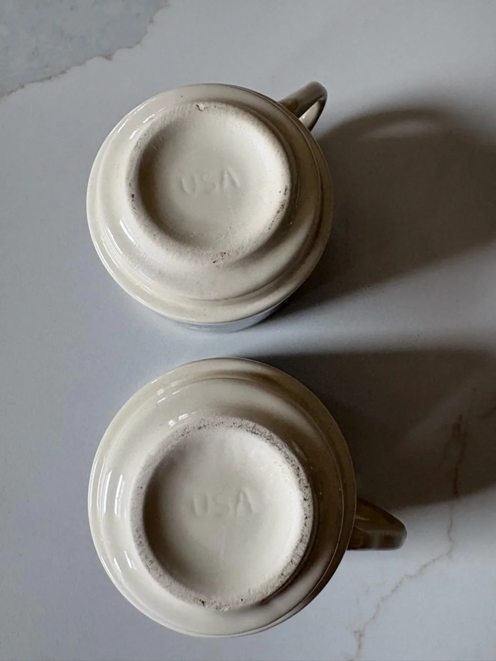 Blue Willow Pattern Ceramic Mugs - Ivory and Blue, Set of 2 Vintage VGUC - Picture 6 of 6